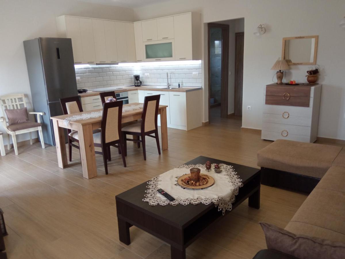 Kali Luxury Apartments -Garden-Gold- Agios Nikolaos  Exterior photo